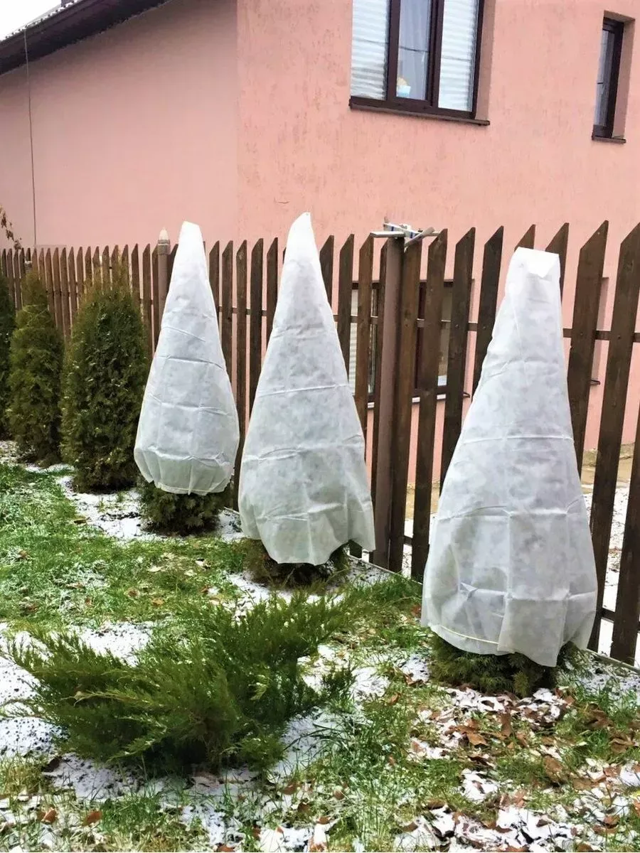 Конус для хвойных растений 1,0х1,2м Конус для хвойных растений 1,0х1,2м