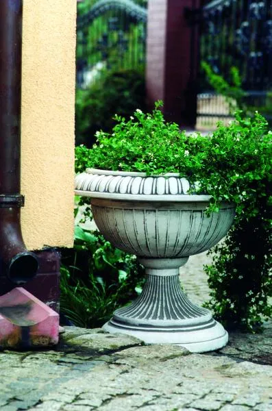 Бетонный вазон №113 Бетонный вазон №113