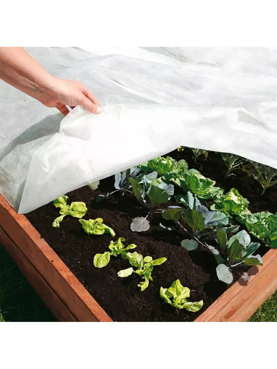 Укрывной материал спанбонд СУФ №60 размер 3,2х10м, белый Укрывной материал спанбонд СУФ №60 размер 3,2х10м, белый