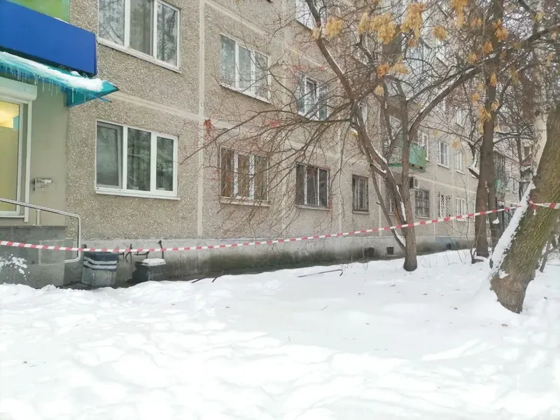 Сигнальная лента оградительная, толщина 35мкм, ширина 50мм, длина 200м, красно-белая