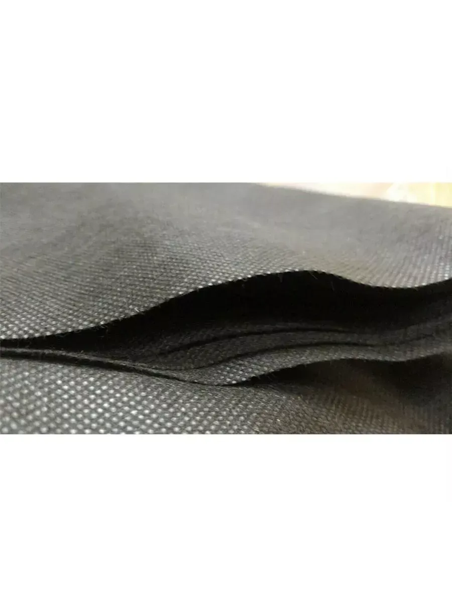 Укрывной материал спанбонд СУФ №60 размер 4,2х10м, черный Укрывной материал спанбонд СУФ №60 размер 4,2х10м, черный