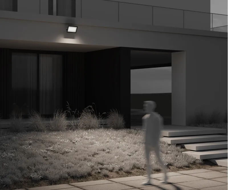 Прожектор Maytoni FL001-L150B4K Прожектор Maytoni FL001-L150B4K