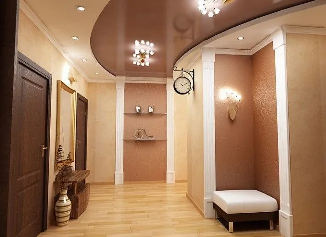 Освещение полукруглой прихожей