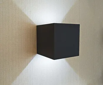 Светильник настенный Kink Light 08585,19(4000K) Светильник настенный Kink Light 08585,19(4000K)