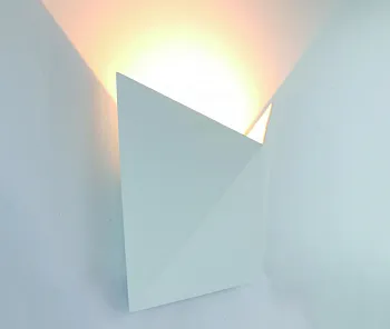 Светильник настенный ARTE Lamp A1609AP-1WH Светильник настенный ARTE Lamp A1609AP-1WH