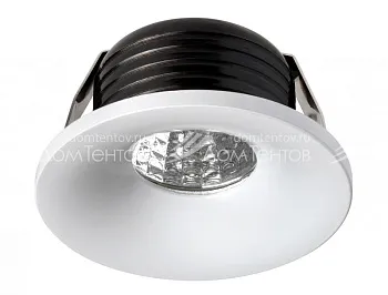 Встраиваемый светильник Novotech 357700